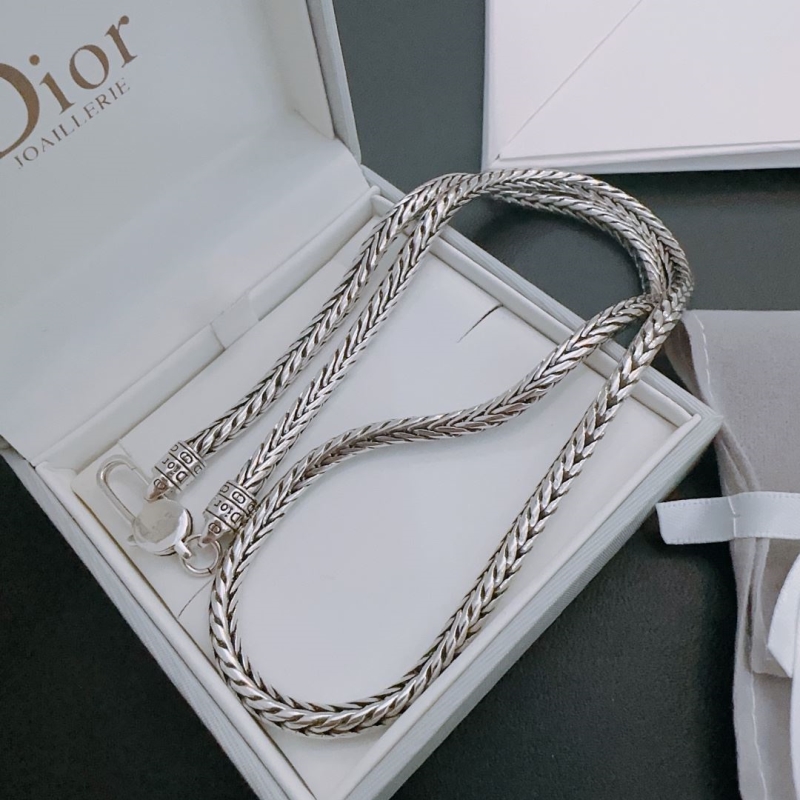 chr1st1an D10r necklaces